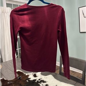 Burgundy, stretchy under shirt